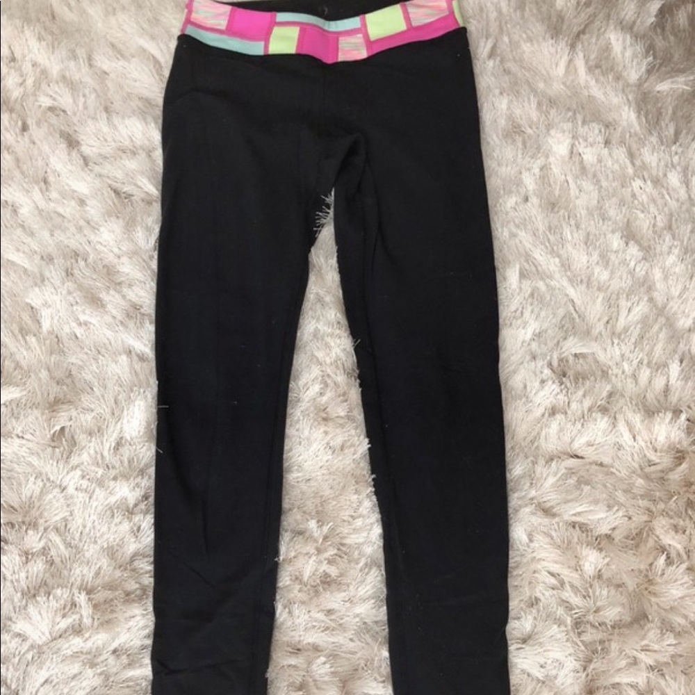 Ivivva black leggings